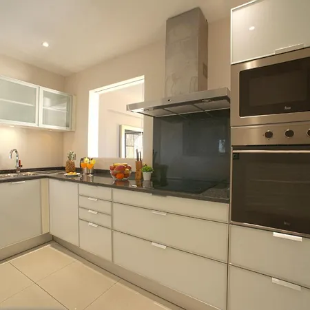 Appartement Pine Hills Jade By Interhome Vilamoura